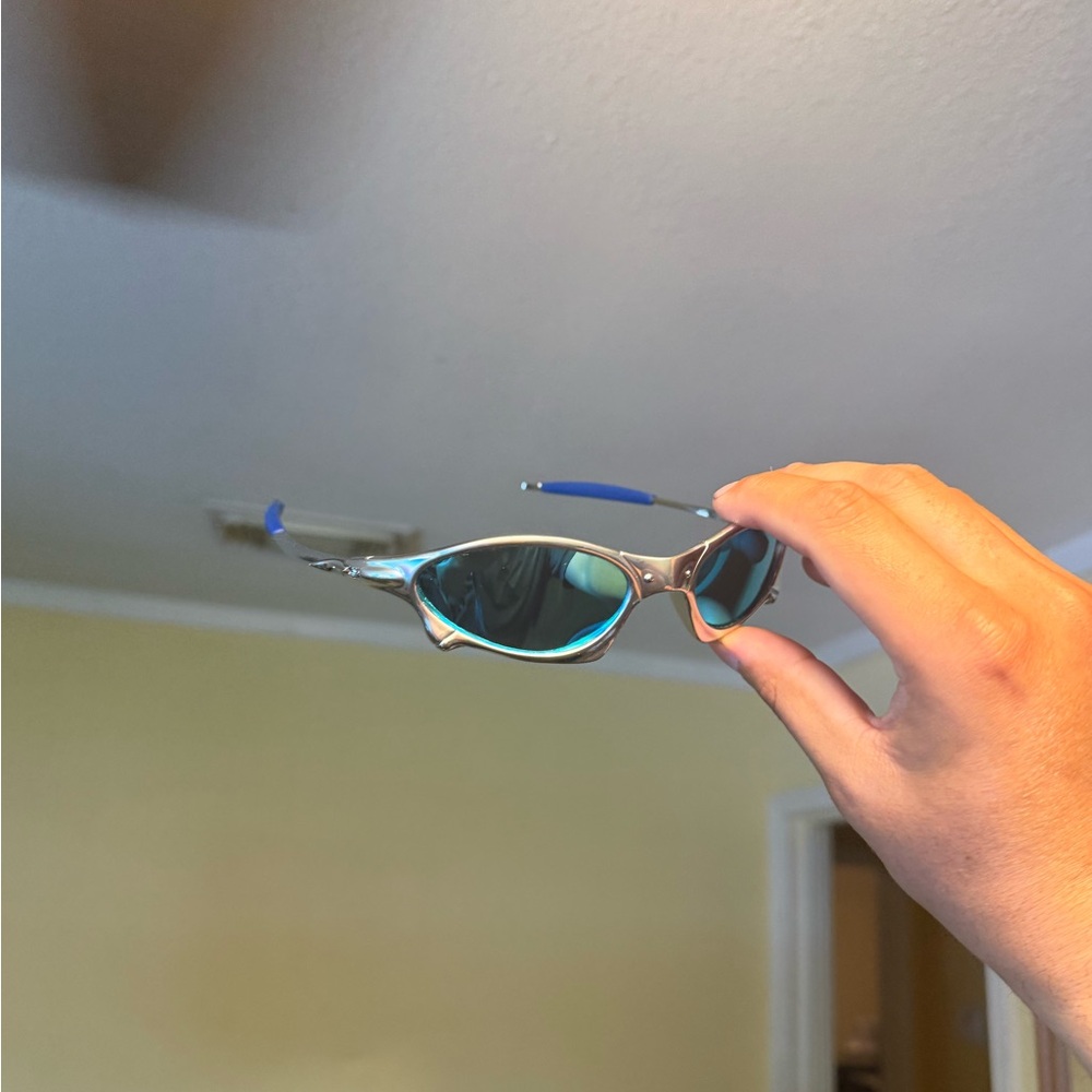 Silver Frame Blue Lens Sport Sunglasses Oakley Oakleys
